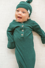 Load image into Gallery viewer, Baby Organic Knotted Gown + Top Knot Hat - Forest