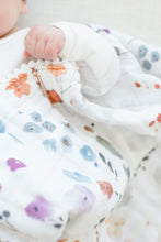 Load image into Gallery viewer, Organic Muslin Gauze Quilt - Violet