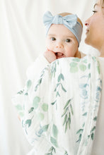 Load image into Gallery viewer, Organic Muslin Gauze Swaddle Blanket - Sage