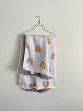 Load image into Gallery viewer, Organic Muslin Gauze Quilt - Rainbow