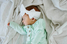 Load image into Gallery viewer, Organic Cotton Swaddle - Ash (light grey)